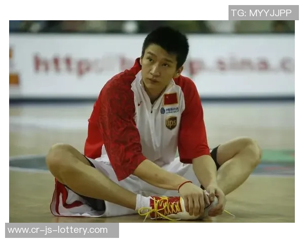 CBA官方球星卡在京首发，孙悦荣耀出任形象代言人引领篮球文化新潮流