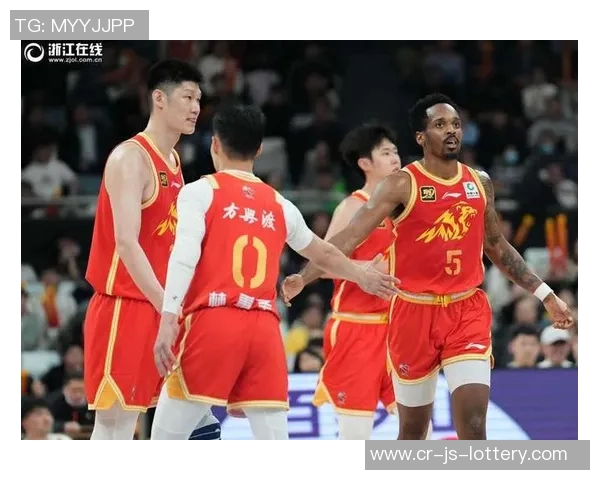 广厦激战辽宁！胡金秋25+9新星崛起，比分扳平迎来系列赛新局面